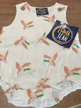 4 infant boys outfits / bubbles 3 month  to 12 month